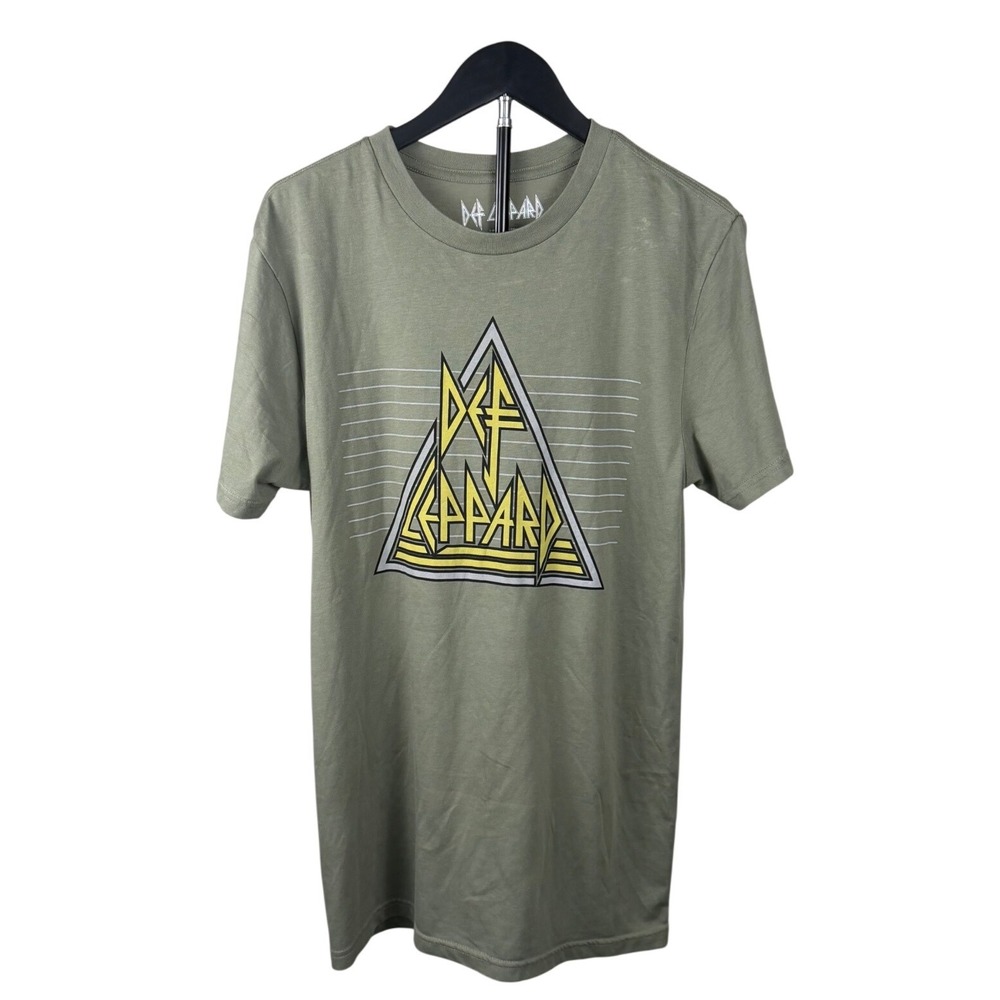 Def Leppard Graphic T-Shirt Mens Small Olive Green Rock Band Logo Tee RN91497 - Picture 1 of 8